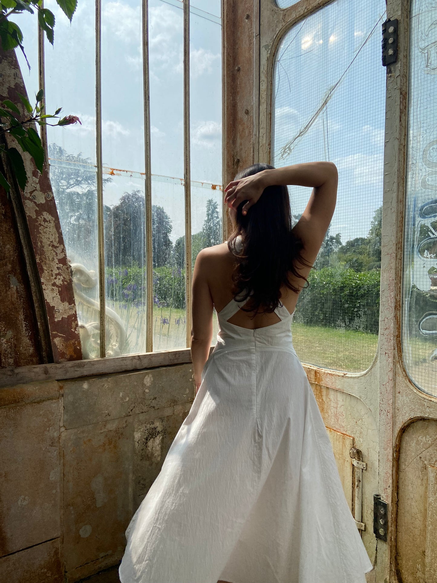 Seti cross back dress- White