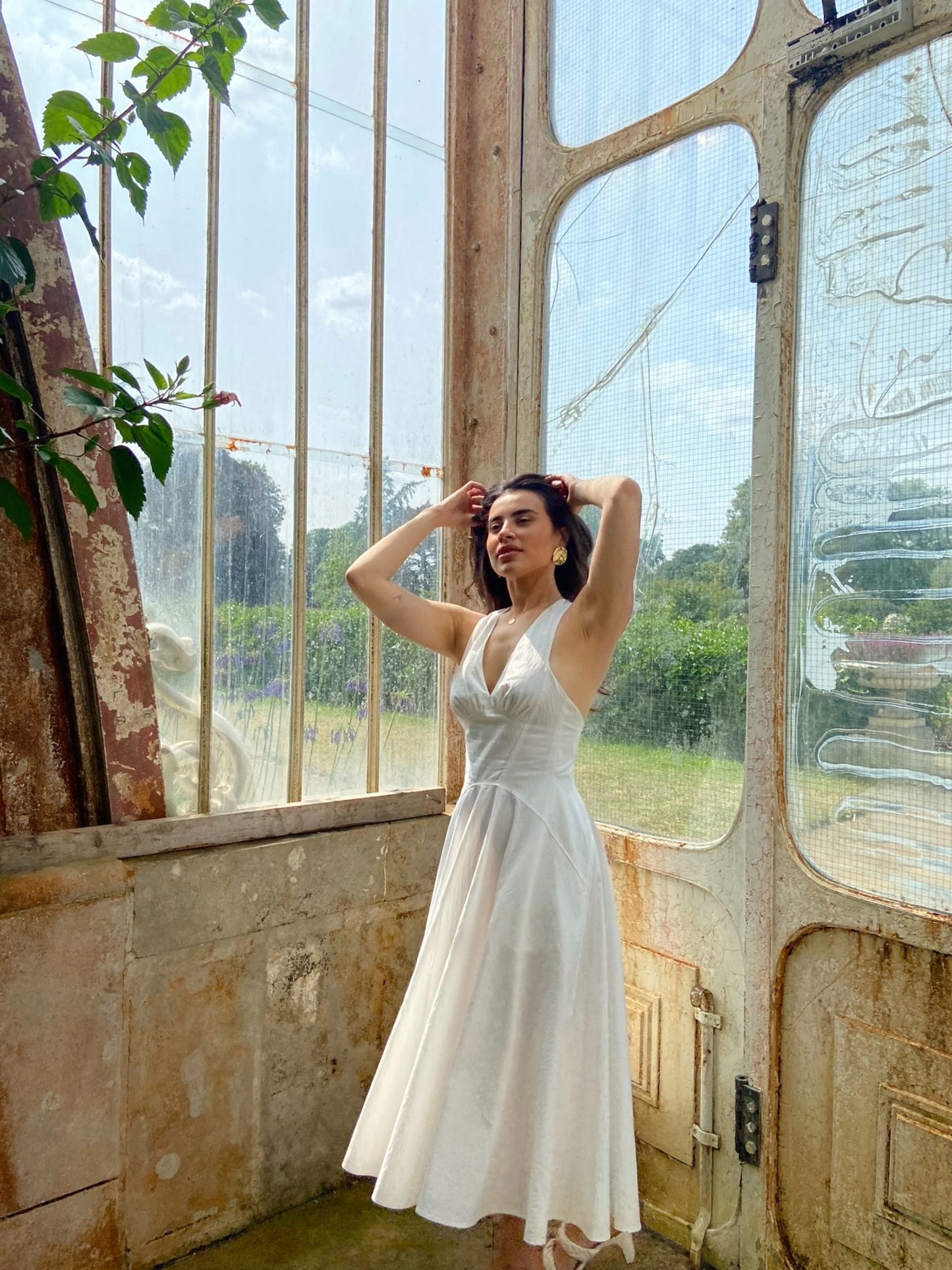 Seti cross back dress- White